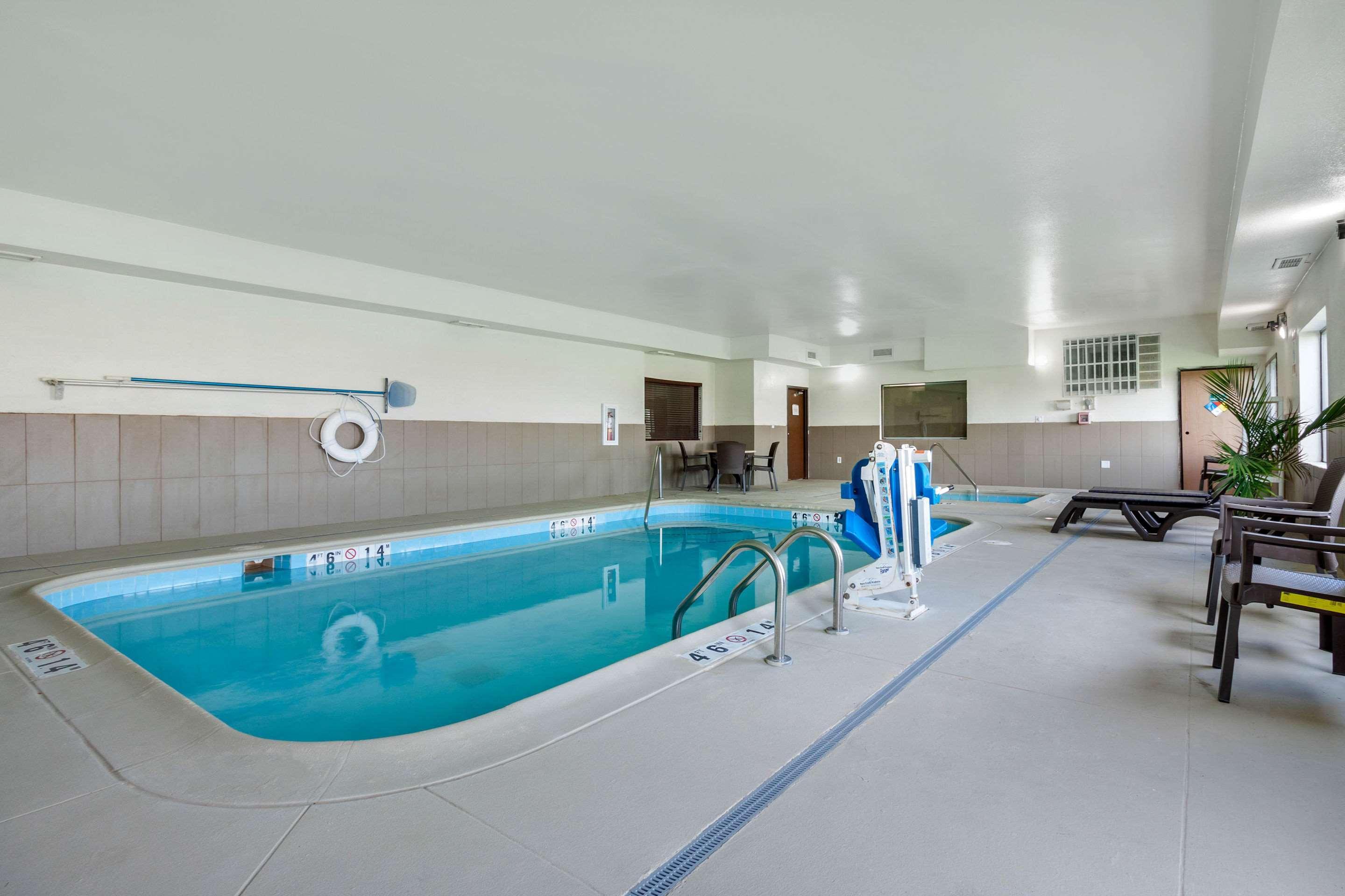Comfort Suites Omaha East-Council Bluffs Exteriör bild