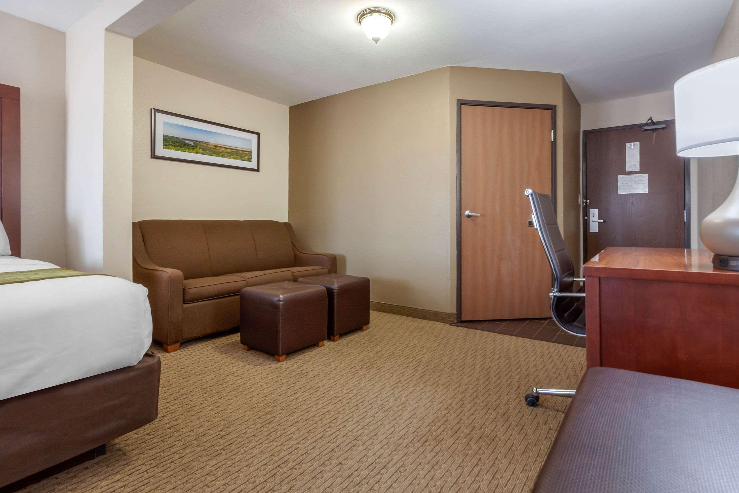Comfort Suites Omaha East-Council Bluffs Exteriör bild